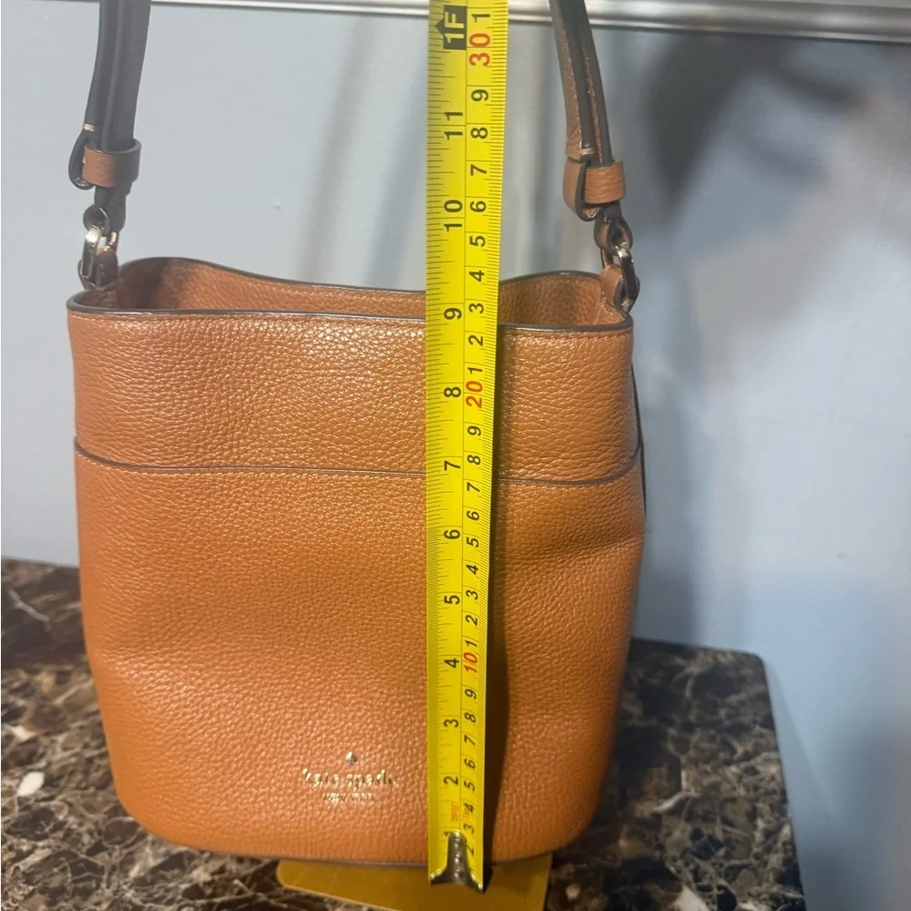 Kate Spade Leila Small Bucket Bag Pebbled Leather Warm Gingerbread